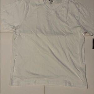 Lot Of 4 Mens iXtreme White Tees -  1 2XL, 2 XLs, 1 Medium